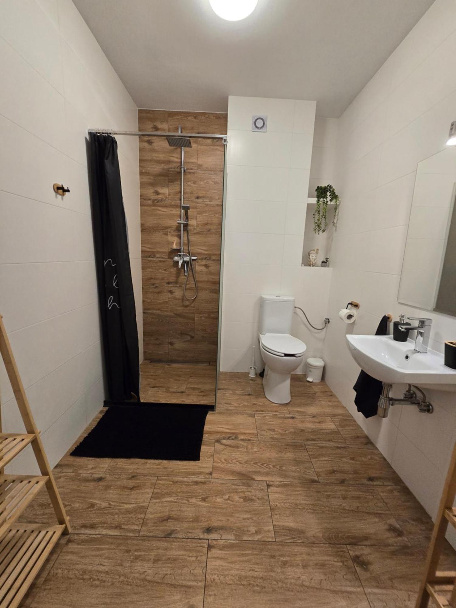 Apartament Danuta Мронгово Экстерьер фото